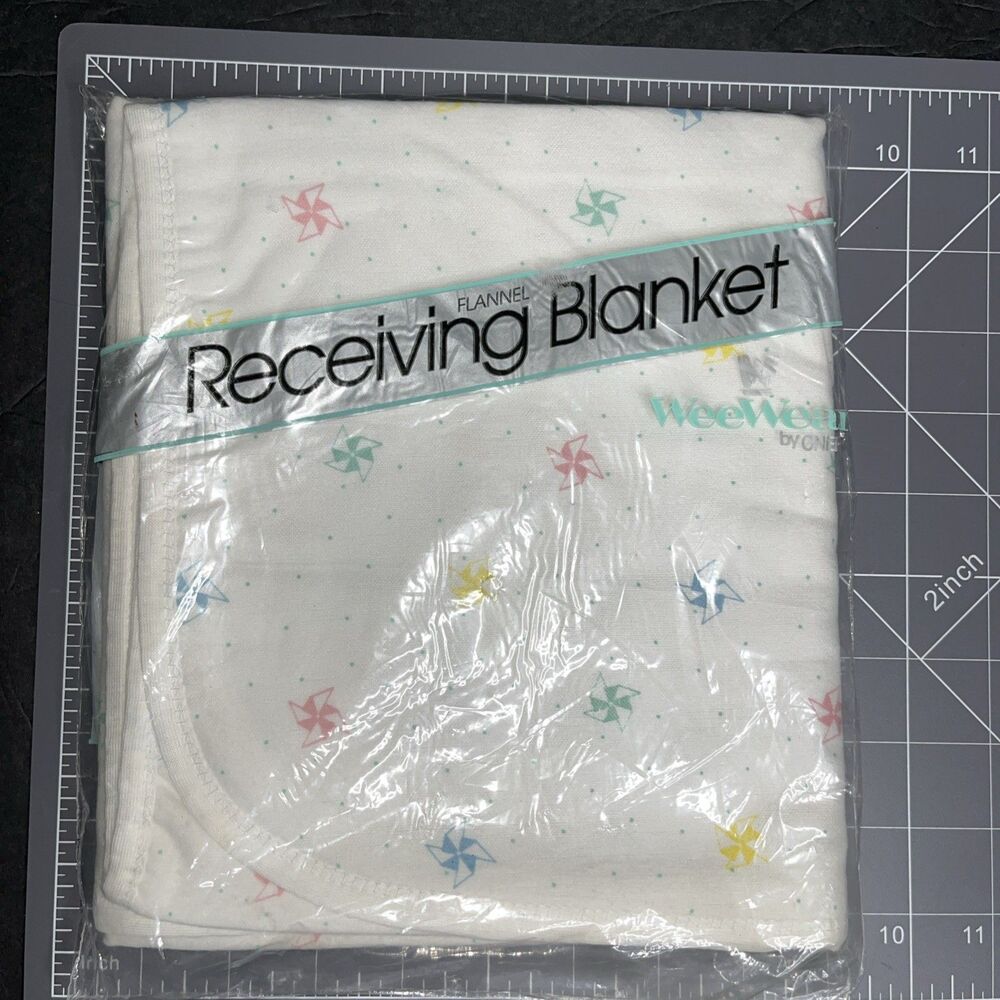VTG WeeWear Oneita Flannel Receiving Blanket With Pastel Multicolored Pinwheels